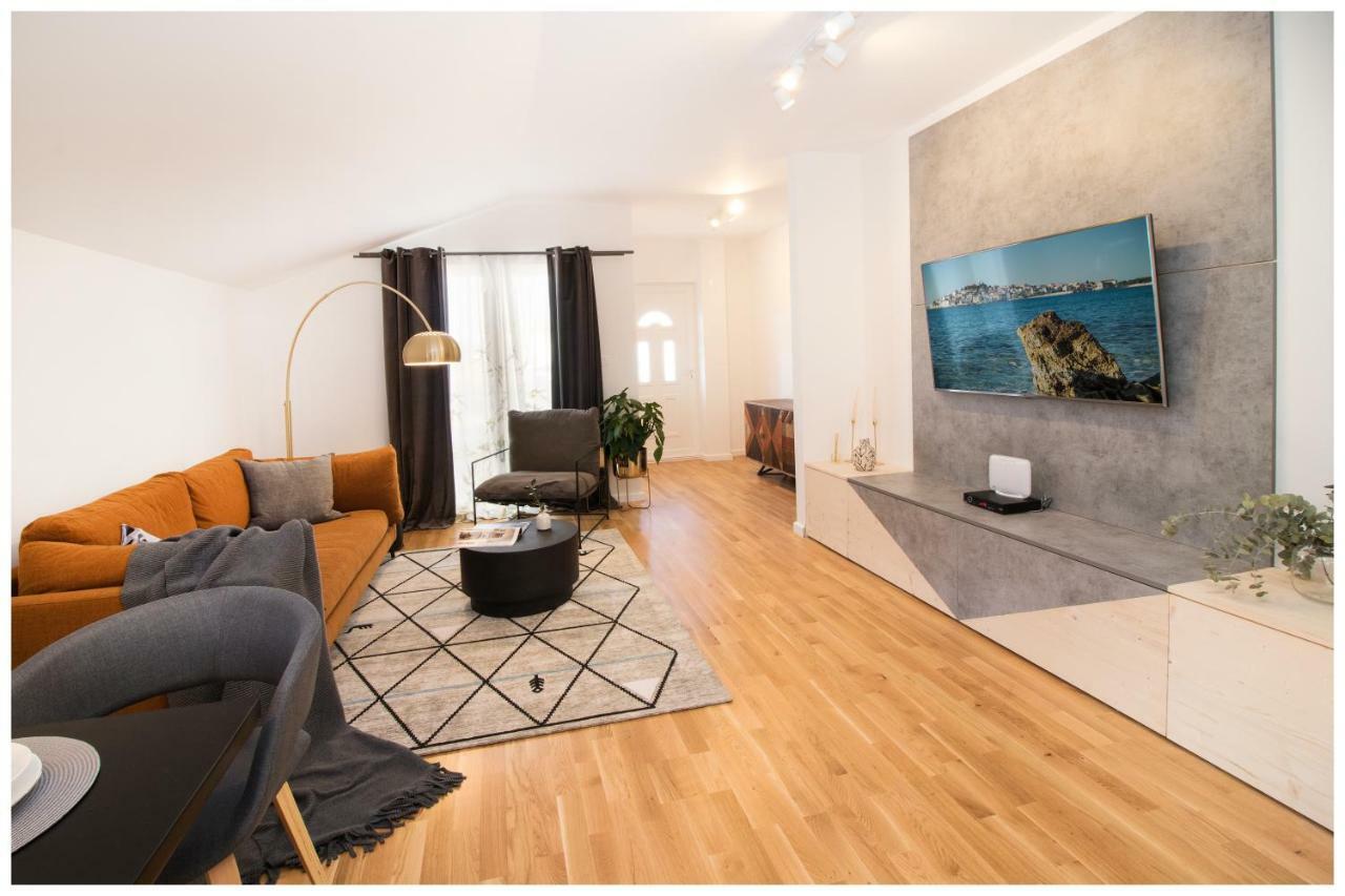 Apartman Sissy Primošten Екстериор снимка
